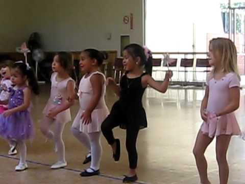Katelin's  Ballet Class