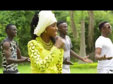 Asiya Chairlady - Rige rige Ft.  Garzali Miko