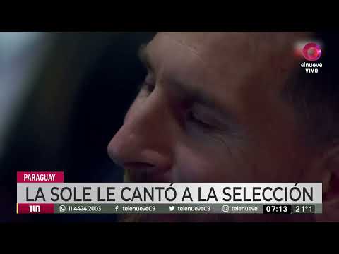Soledad le cantó a la Selección, abrazó a Messi e hizo llorar a todos