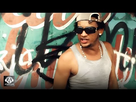 Pedro El Arquitecto - El Poli Y El Delincuente ft. Willy Mento [Official Video]