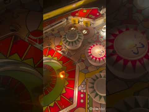 The Most SATISFYING Pinball Sounds You Will Ever Hear! (@absrdst)