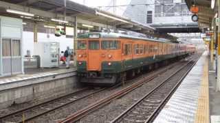 preview picture of video '両毛線115系 新前橋駅到着 JR-East 115 series EMU'