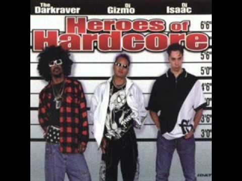 Heroes of Hardcore  CD - 01 - DJ Darkraver - Ravers Intro