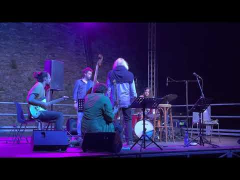 Evita Polidoro play Quiqeg with Enrico Rava’s “Fearless Five”.