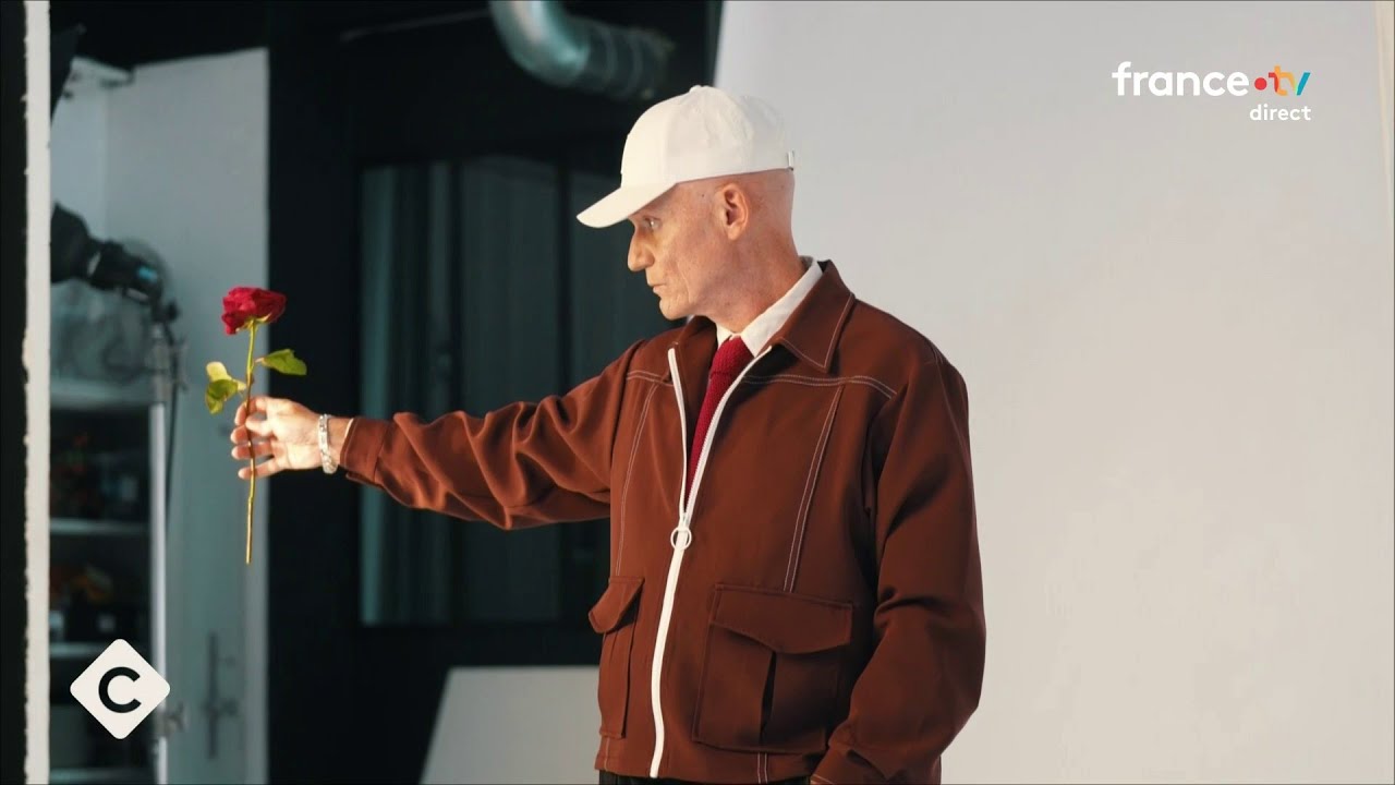 Gaëtan Roussel : pour être heureux tous les jours  - L’Œil de Pierre Lescure