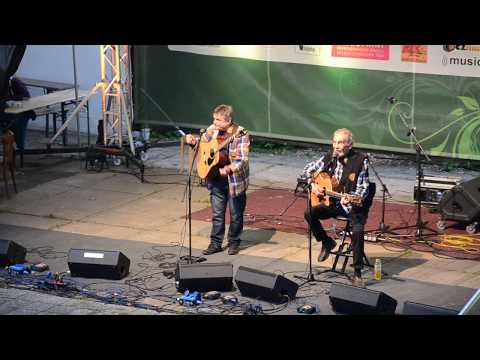 Wabi Daněk & Miloš Dvořáček: Fram (Folkové Chvojení 2017)