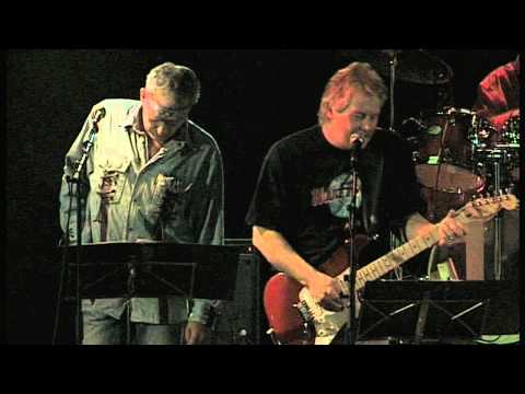 The Bullits - He'll Have To Go, great live country / rock 'n roll / Texmex Music Video