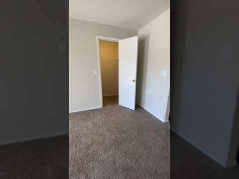 2BD/1.5BA 920 SQ FT - 1201