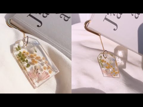 How To Make Resin Bookmark With Dired Flower | Tutorial | Resin Art | Bookmark | Hafsa Queen
