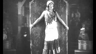 The Unknown (1927) Video