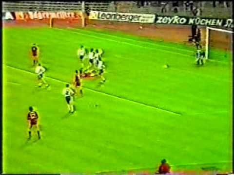 Bayern v KSC (1984-85)