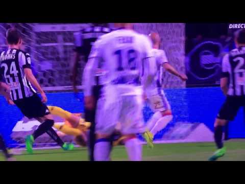 BUT DE NABIL FEKIR VS ANGERS 0-2 magnifique