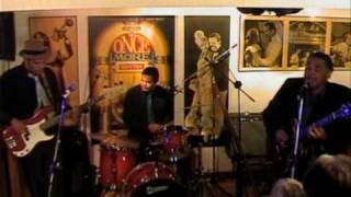 BUDDY KNOX BAND @ LEGENDS 29/08/2009 # 2