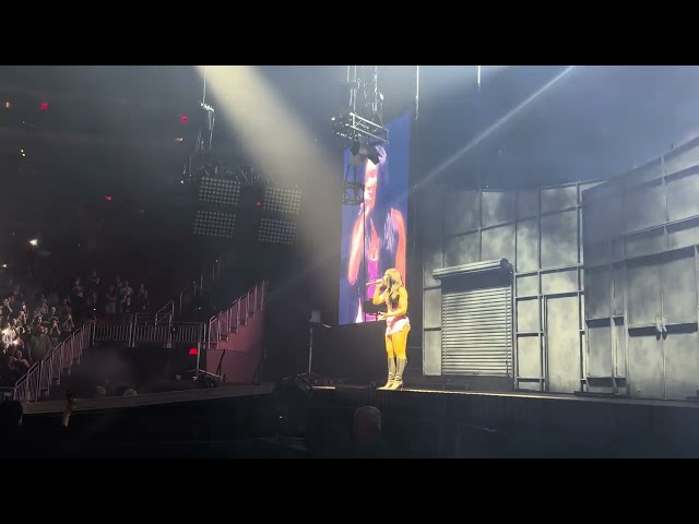 Demi Lovato - Skyscraper (LIVE - It’s Not That Deep Tour, Glendale, AZ) SDDEFAULT Thumbnail