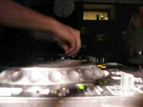 Spin Science & Nighteyes LIVE @ Attractions 19.12.08 Part 1