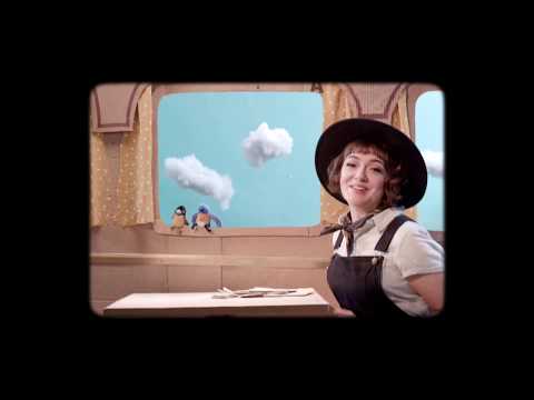 Neyla Pekarek - Train (Official Music Video)