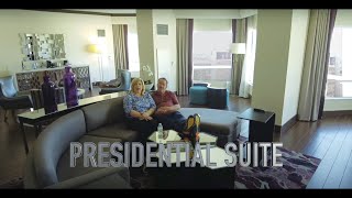 Las Vegas Vlog Day 1 | Harrahs Presidential Suite | Bobby Flay Crunch Burgers