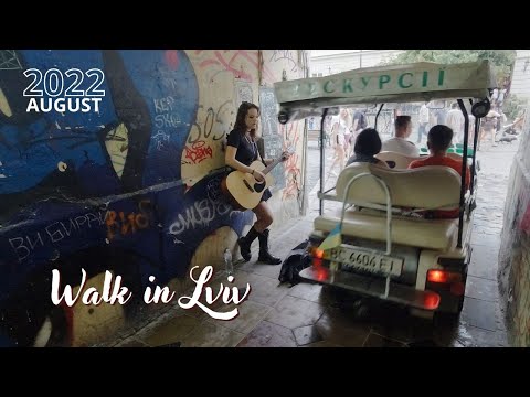 🇺🇦Ukraine: Walk in Lviv 2022 August