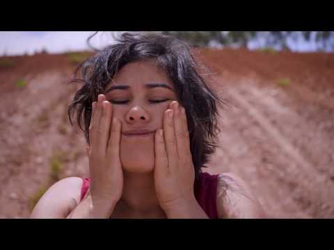 LUÍSA BAHIA - LEOA AZUL (Clipe)