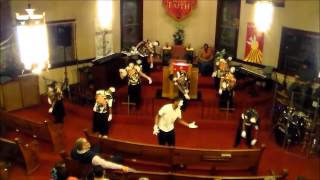 A CHOSEN Generation Ministering &quot;Here I Am&quot; by Kevin Levar