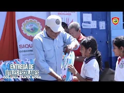 ENTREGA DE ÚTILES COLONIA SANTA ROSA
