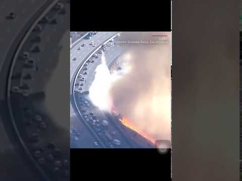 BREAKING California Wildfire Feet from Busy Freeway Raw Footage November 15 2018 News Video