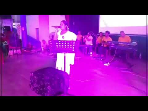 kasheema Deepani.  song mama devinduni dewolata awe...