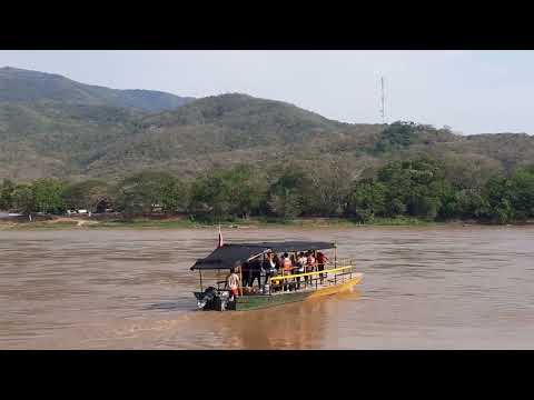 Chiva Musical sobre el río Magdalena desde Ambalema Tolima Colombia 2024