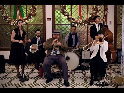 Christmas Morning Blues - Smoking Time Jazz Club