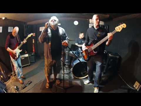 Muttley & The Underdogs - 'Wishing Well'  Live In Rehearsal @ SoundARC