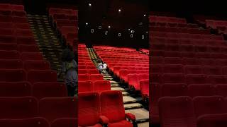 Download lagu Adek Kakak Nonton Sendirian, Serasa Sewa 1 Bioskop #shorts #bioskop #jumbofilm mp3