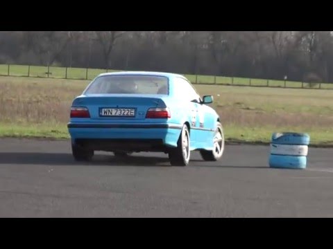 Paweł Krakowski / Marika Krukowska - BMW E36 325i - ClassicAuto Cup 1 Runda Ułęż 03-04-2016