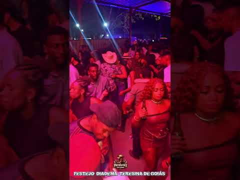 ao vivo em Teresina de Goiás