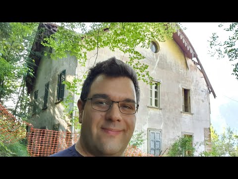 Happy Ferragosto..from the villa of my dreams..unfortunately abandoned for 30 years