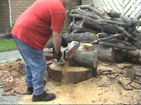 Atom 706 chainsaw ,cutting