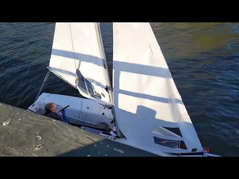 Chris sails his Melges 15' at Clear Lake California blend