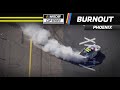 Two-tire call leads to big burnout for William Byron in Phoenix