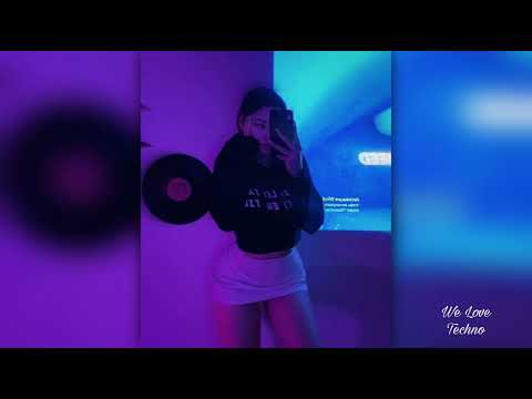 HUTS, y_x - Out Of My Head [Extended]