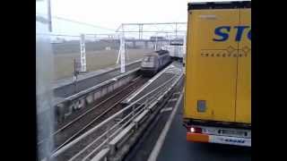 preview picture of video 'wjazd ciężarówką na pociąg do Angli w Calais'