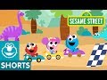Sesame Street Dinosaur World Track Magical Car Races
