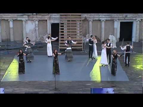 Trio Soprano Music - Brindisi, Traviata Ancient theatre