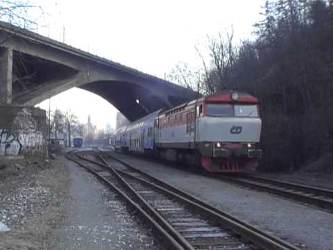 749 006 na čele os. 9055 - Praha Braník rozjezd - 26.2.2011.