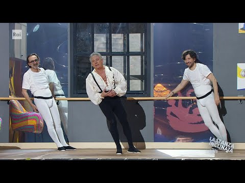 La stanza inclinata - Stasera tutto è possibile - 27/03/2023