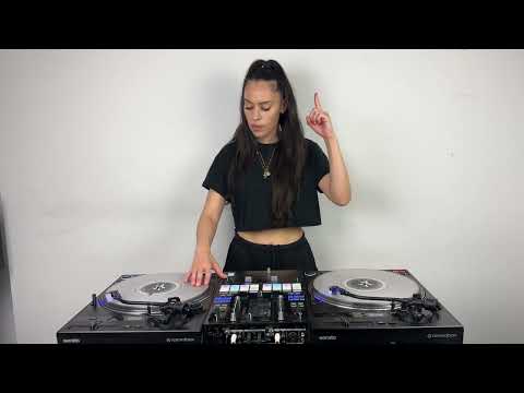 2024 DMC CANADA NATIONAL CHAMPIONSHIP SET - DEEJAY T-JR.