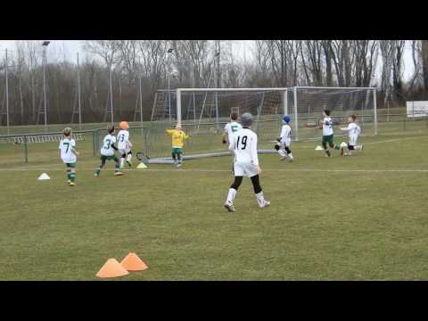 U9 Mannswörth vs  U8 FC Stadlau _ 10. März 2017