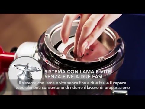 Alcune pastiglie per il trattamento di potenza Piccoli urti con le teste bianche sulla testa del pene