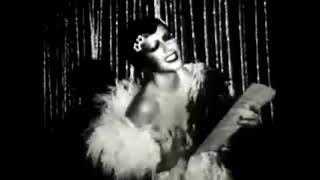 Christina Aguilera - Nasty Naughty Boy (VIDEO)