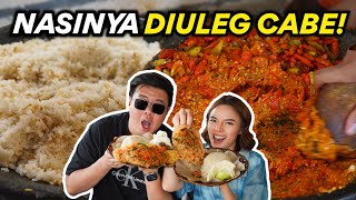 Download lagu Sold Out 70 Chickens in One Day!? The Basil Chili Sauce is Awesome! Ft @Anak.Kuliner mp3 Download lagu Sold Out 70 Chickens in One Day!? The Basil Chili Sauce is Awesome! Ft @Anak.Kuliner mp3