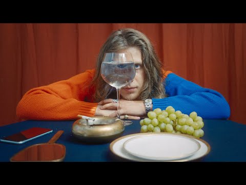 YIN KALLE - TRÄUMEREI (prod. KazOnDaBeat)