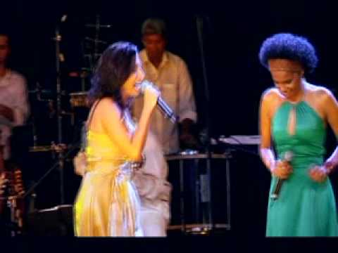 Jussara Silveira e Teresa Cristina - Lá vem a baiana (Três Meninas do Brasil)